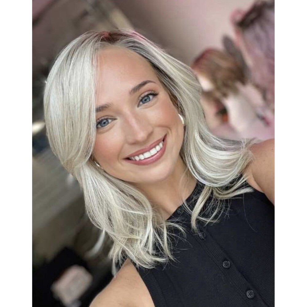 Rene Of Paris Dazzling wavez Wig In Color Milky Opal New